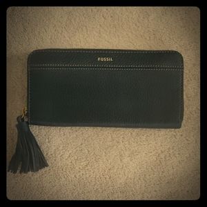 🎁Bundle to save more!!🎁Fossil Wallet
